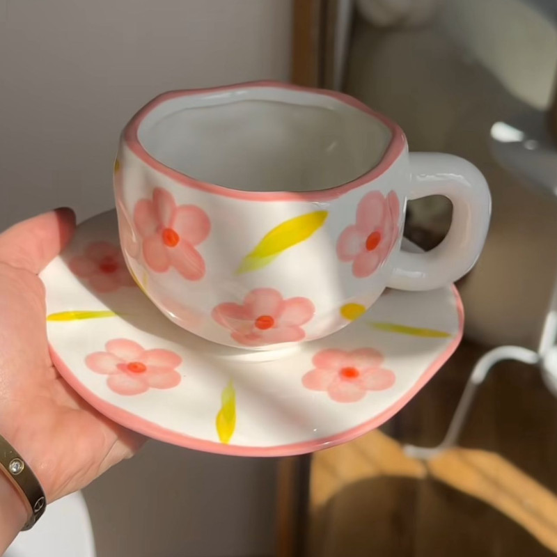 كوب مع الصحن من koythin بورسلان