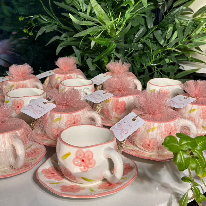 كوب مع الصحن من koythin بورسلان