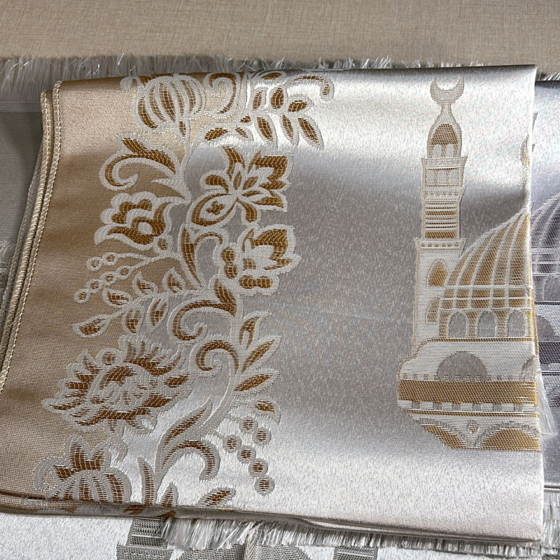 سجاد صلاة سوري